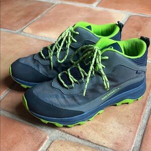 Merrell Gray and Green Hiking Shoes labeled EU 37 /US 6M fit up to US 7/7.5